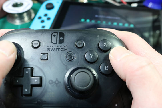 Nintendo Switch Pro コントローラー 分解修理 ：ABXYボタン、十字キー 