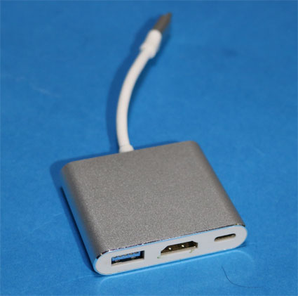 Nintendo Switch USB-C HDMI変換アダプター