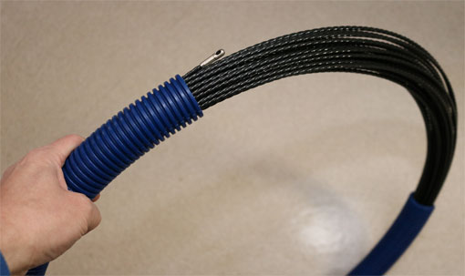 通線ワイヤー　CD管に通信線を通すためのワイヤー