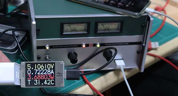 BSP-20 の電流と電圧 USB給電中