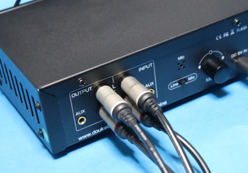 Douk Audio VU22 RCAケーブル接続