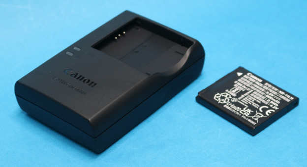 キヤノン IXY 650 m バッテリー充電器とバッテリー NB-11L