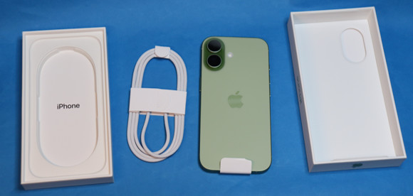 iPhone 17